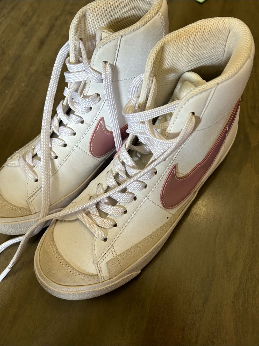 Nike High-Top Sneakers in White with Pink Swoosh